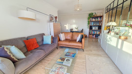 
                                                                                        Vente
                                                                                         .