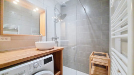 
                                                                                        Vente
                                                                                         .