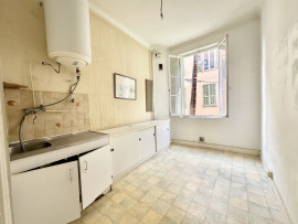 
                                                                                        Vente
                                                                                         .