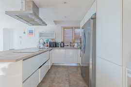 
                                                                                        Vente
                                                                                         .