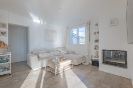 
                                                                                        Vente
                                                                                         .