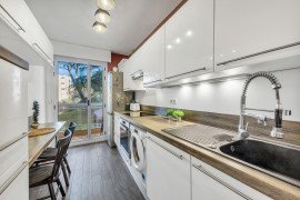 
                                                                                        Location
                                                                                         .