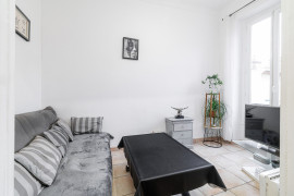 
                                                                                        Vente
                                                                                         .