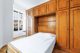 
                                                                                        Location
                                                                                         .