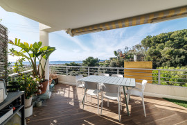 
                                                                                        Vente
                                                                                         .