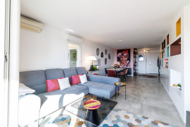 
                                                                                        Vente
                                                                                         .