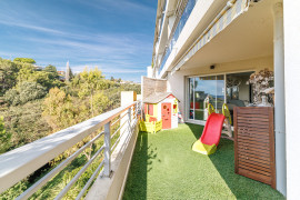 
                                                                                        Vente
                                                                                         .