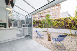 
                                                                                        Vente
                                                                                         .