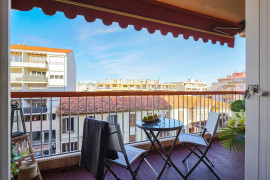 
                                                                                        Location
                                                                                         .