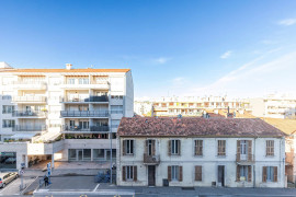 
                                                                                        Location
                                                                                         .