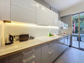 
                                                                                        Location
                                                                                         .