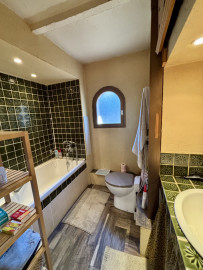 
                                                                                        Vente
                                                                                         .