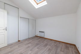 
                                                                                        Location
                                                                                         .