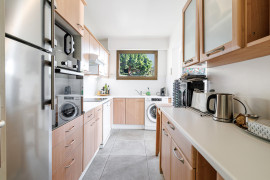 
                                                                                        Vente
                                                                                         .