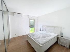 
                                                                                        Location
                                                                                         .