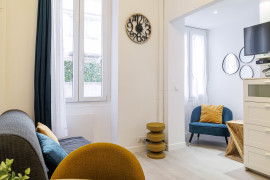 
                                                                                        Vente
                                                                                         .