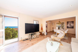 
                                                                                        Vente
                                                                                         .