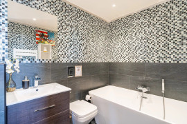 
                                                                                        Vente
                                                                                         .