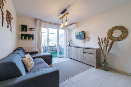 
                                                                                        Location
                                                                                         .