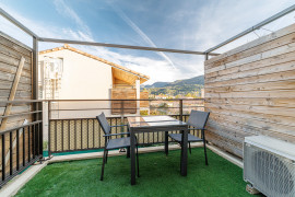 
                                                                                        Location
                                                                                         .