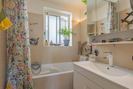 
                                                                                        Vente
                                                                                         .