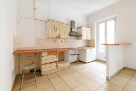 
                                                                                        Vente
                                                                                         .