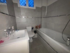 
                                                                                        Vente
                                                                                         .