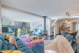 
                                                                                        Vente
                                                                                         .