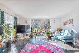 
                                                                                        Vente
                                                                                         .