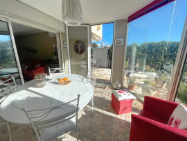 
                                                                                        Vente
                                                                                         .