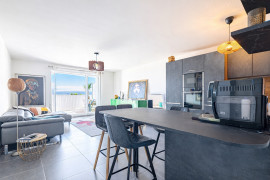 
                                                                                        Vente
                                                                                         .