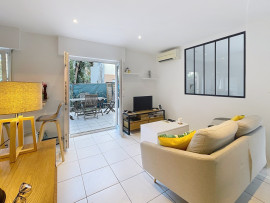 
                                                                                        Location
                                                                                         .