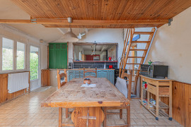 
                                                                                        Vente
                                                                                         .