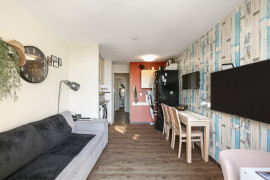 
                                                                                        Vente
                                                                                         .