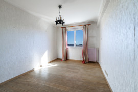 
                                                                                        Vente
                                                                                         .