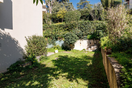 
                                                                                        Vente
                                                                                         .