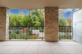 
                                                                                        Vente
                                                                                         .