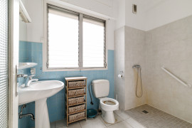 
                                                                                        Vente
                                                                                         .