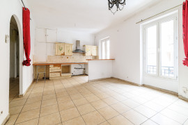 
                                                                                        Vente
                                                                                         .