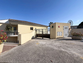 
                                                                                        Vente
                                                                                         .