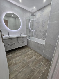 
                                                                                        Location
                                                                                         .