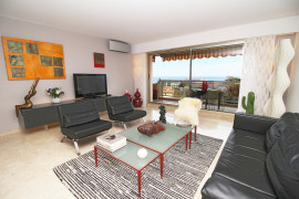 
                                                                                        Vente
                                                                                         .