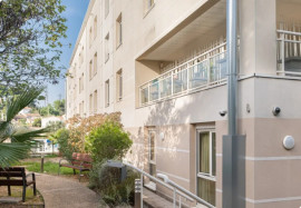 
                                                                                        Vente
                                                                                         (06) LE CANNET Chambre simple Lmnp renta. 5.50 %