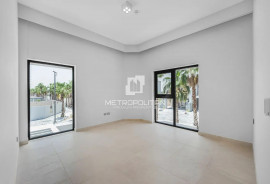 Location
1-Bedroom Apartment at The Torch | 100 Sq M | Open Floor Plan | Pets Allowed