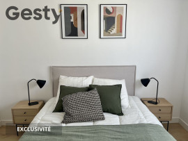 
                                                                                        Colocation
                                                                                         1 chambre avec salle de bain privée Via Silva