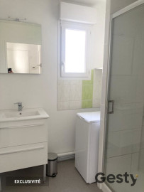 
                                                                                        Colocation
                                                                                         1 chambre coloc proche grandes écoles et RSB
