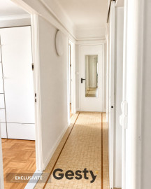 
                                                                                        Colocation
                                                                                         1 chambre coloc quartier Jeanne D'arc