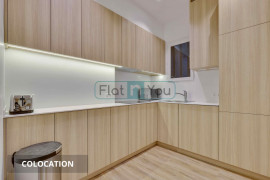 
                                                                                        Colocation
                                                                                         1 chambre disponible en colocation