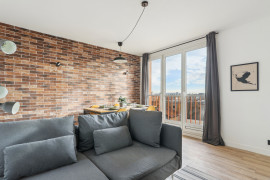 
                                                                                        Colocation
                                                                                         1 chambre disponible en colocation