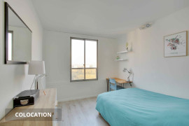 
                                                                                        Colocation
                                                                                         1 chambre disponible en colocation